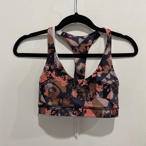 Lululemon sport bra